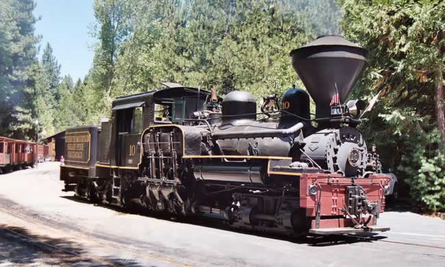 Yosemite Sugar Pine Railroad Day Trip Vintage Steam Engines