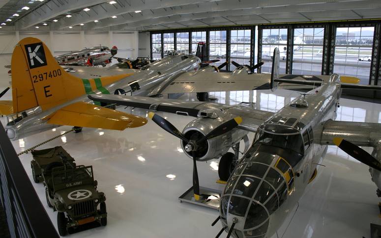 Lyon Air Museum