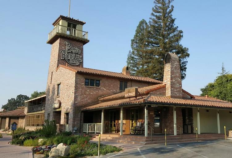 Historic Paso Robles Inn