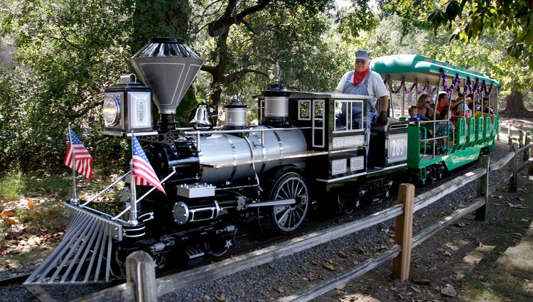 Irvine Park Christmas Train