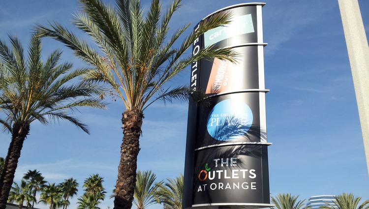 Welcome To The Outlets at Orange - A Shopping Center In Orange, CA