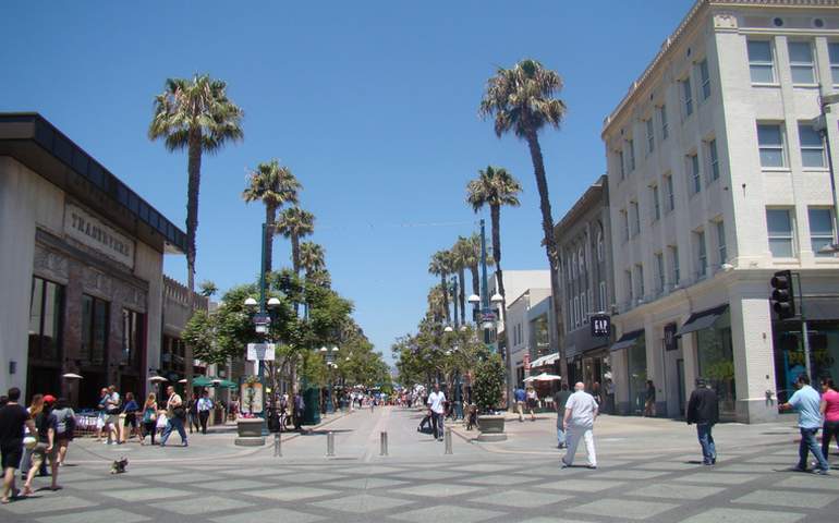 Third Street Promenade Santa Monica