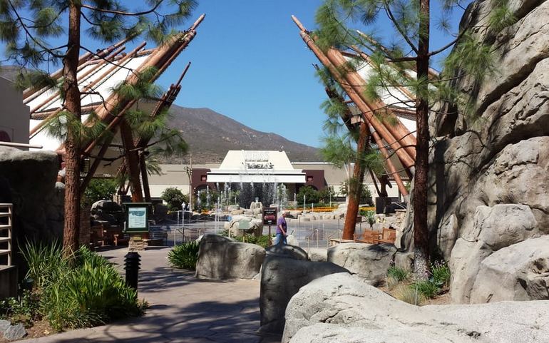 viejas casino outlet center