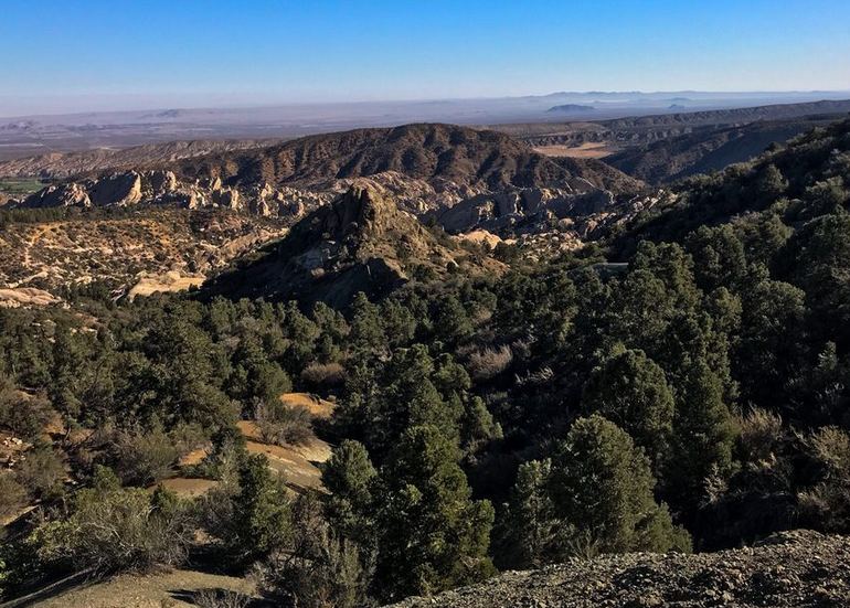 Devil's Punchbowl Natural Area