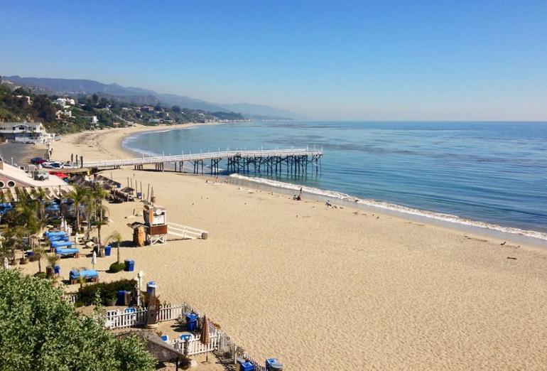 Paradise Cove Beach Malibu Day Trip Dining Sunbathing