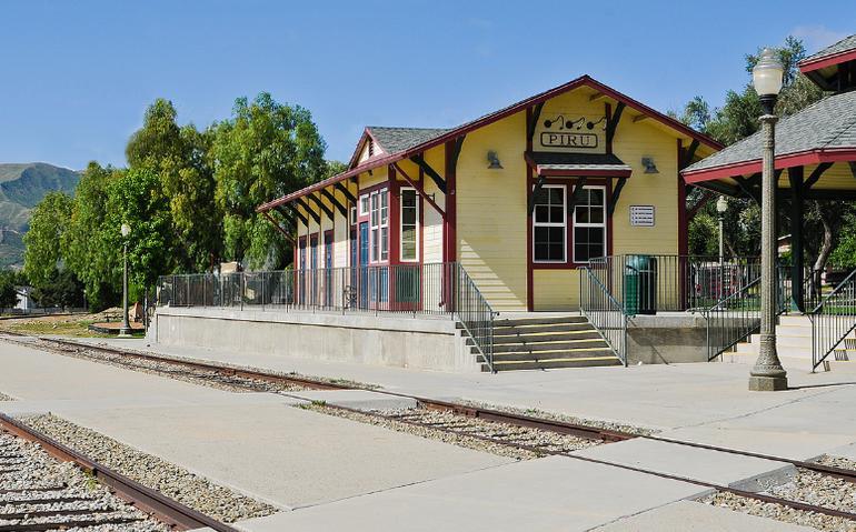 Piru Train Station