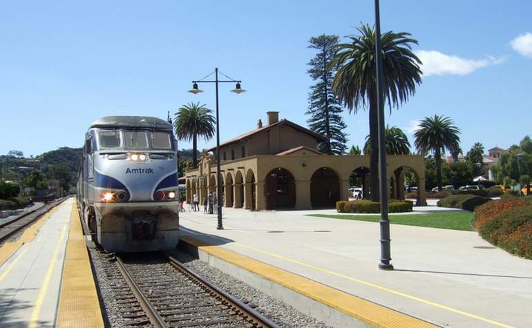 Amtrak Pacific Surfliner Coastal Day Trips by Train