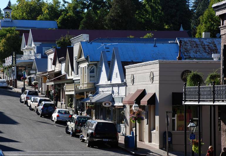 Broad Street Nevada City CA