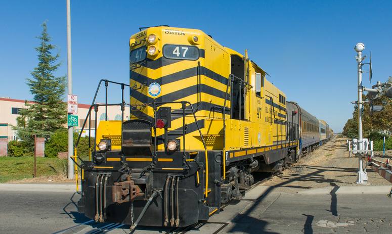 Sacramento River Train