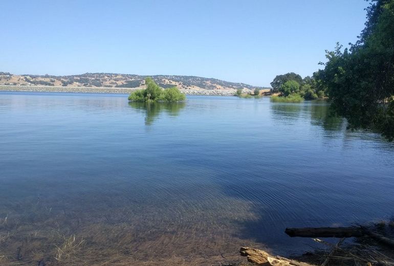 Folsom Lake California Cove