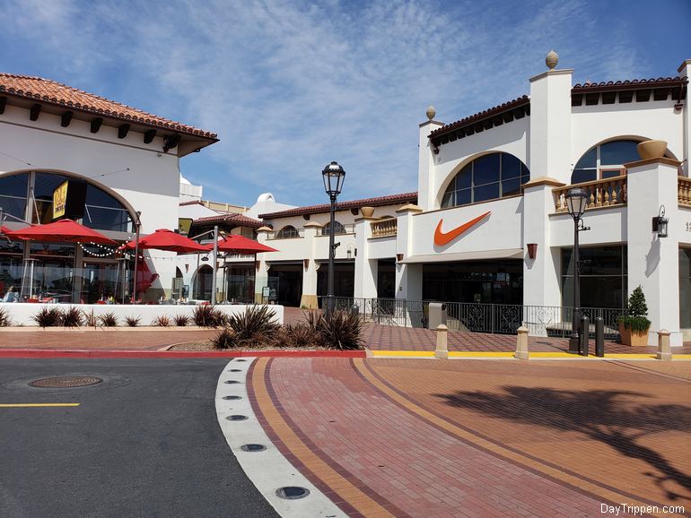 List of Outlet Malls and Shopping Centers in San Diego, California