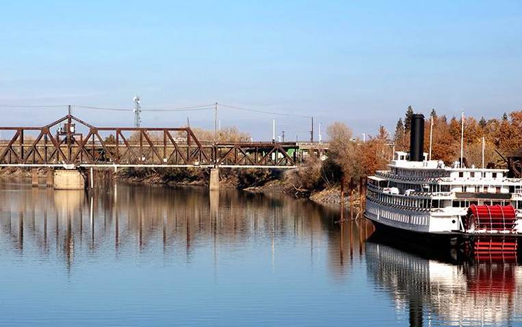 Sacramento Riverboat Cruise