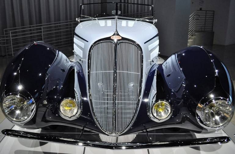 Petersen Automobile Museum Los Angeles