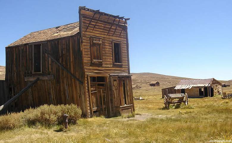 western ghost town