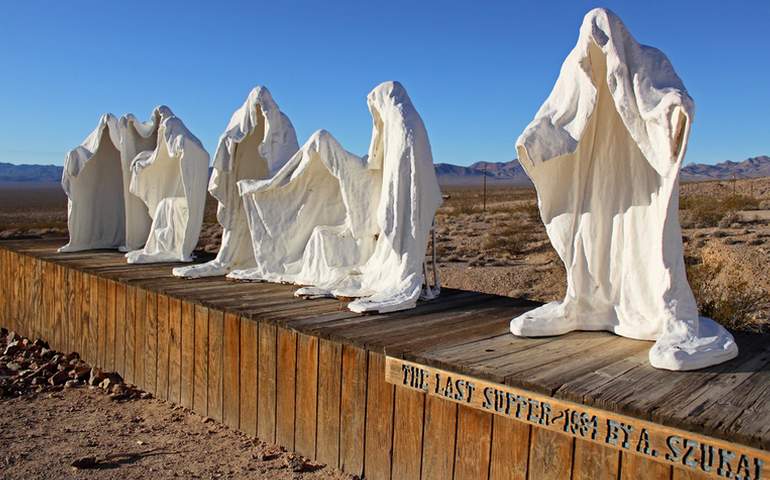 rhyolite ghost town