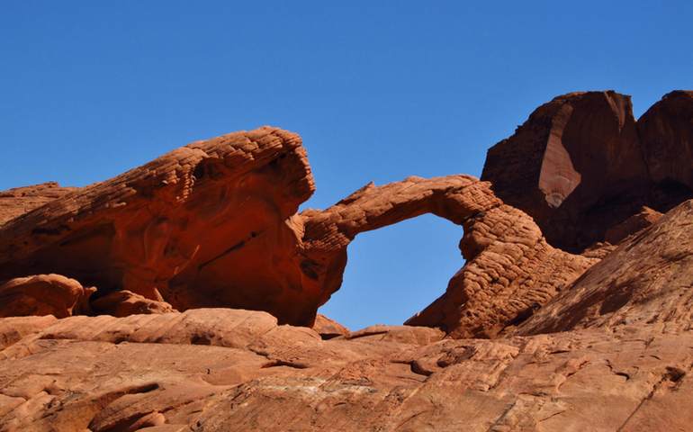 Valley Of Fire State Park Arch Rock