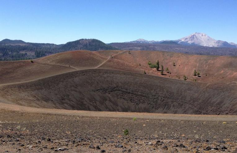 Adventures with Apple : Lassen Volcanic National Park — ciderpress lane