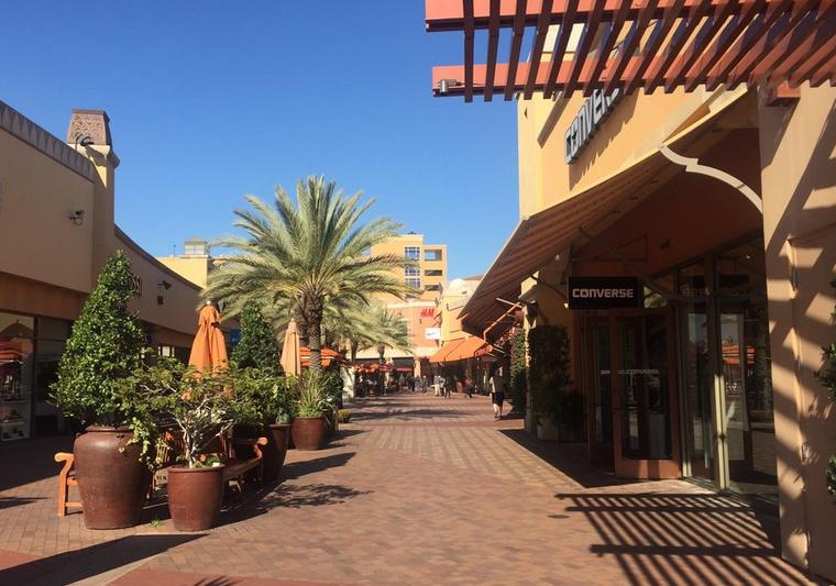 Best Southern California Outlet Malls Factory Stores