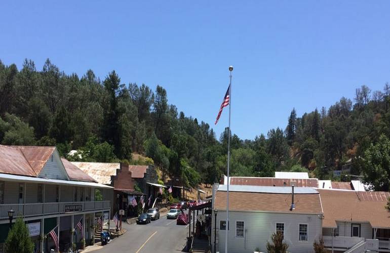 Amador City California Gold Country