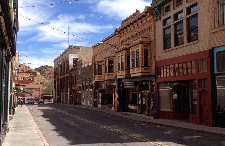 Tombstone Canyon Road Downtown Area