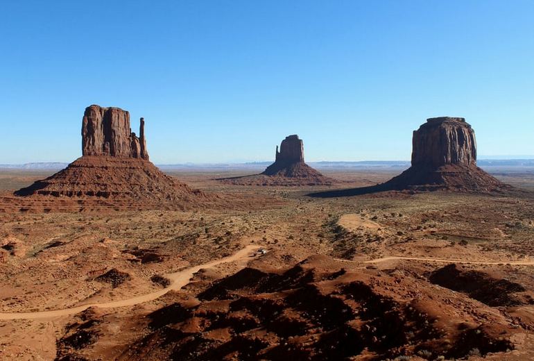 Monument Valley Tribal Park Day Trip
