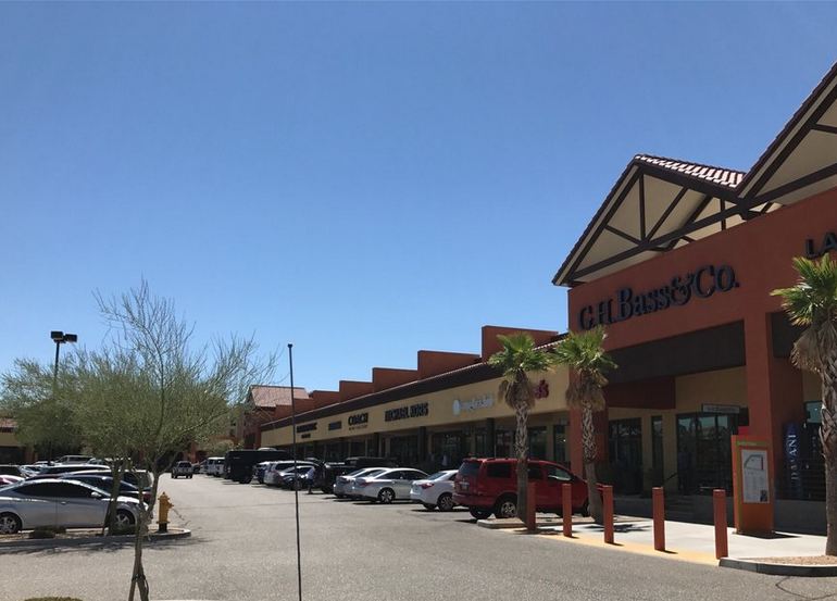 Outlets at Barstow Between Los Angles and Las Vegas