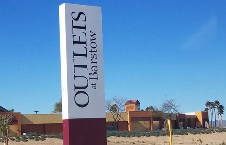 Outlets at Barstow Between Los Angles and Las Vegas