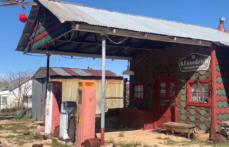 Chloride Old Gas Station